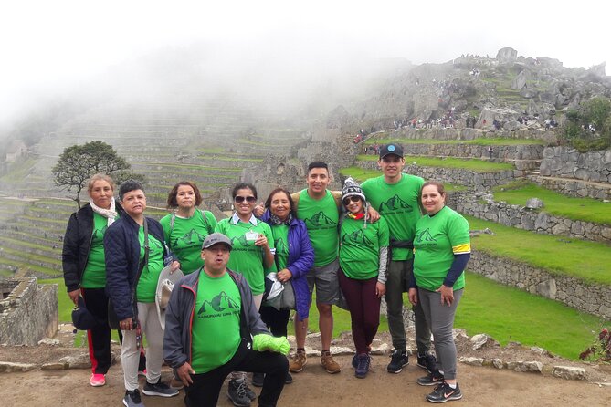 06 days 05 nights Cusco Machupicchu and Rainbow Mountain package - Guides and the human side of the trip