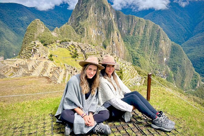 2-Day Machu Picchu Tour by train from Cusco ( All included ) - Adding Machu Picchu Mountain or Huayna Picchu