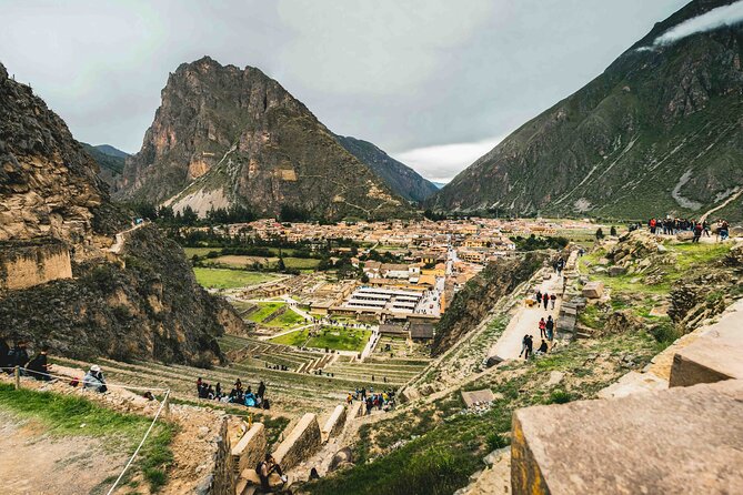 2 Day Sacred Valley and Machu Picchu Guided Tour from Cusco - Day two at Machu Picchu