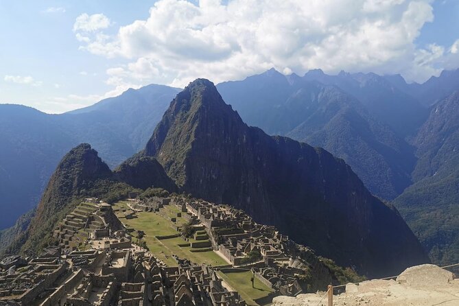 2-Day Sacred Valley Machu Picchu by Train with Llama Experience - A full day inside the Historic Sanctuary