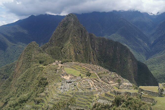 2-Day Tour in Sacred Valley and Machu Picchu from Cusco - What the schedule asks of you