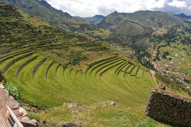 2-Day Tour: Sacred Valley & Machu Picchu – All Tickets Included - Ollantaytambo Before the Train
