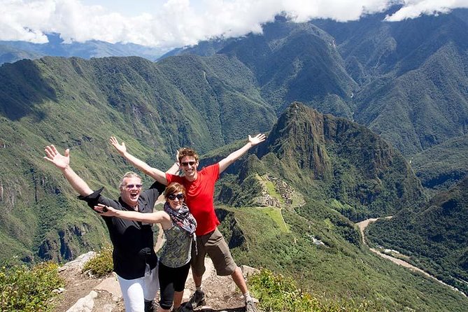 2 Days Inca Trail to Machu Picchu with hotel - Day 2: Machu Picchu at 6:00 a.m.