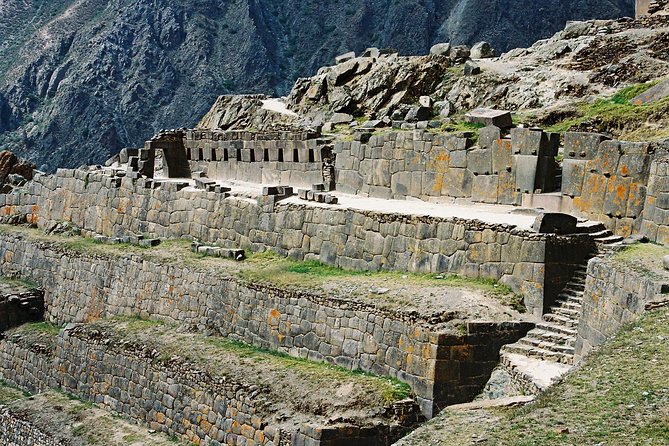 2 Days : Sacred Valley Conection Machu Picchu || Private Tour || - The train to Aguas Calientes and the overnight plan