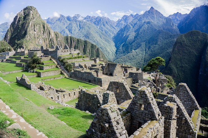 2 Days : Sacred Valley Conection Machu Picchu || Private Tour || - Early bus ride to Machu Picchu