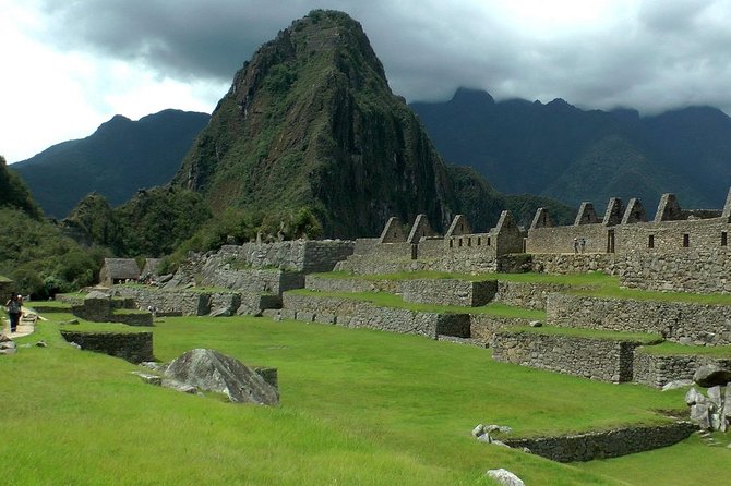 2 Days : Sacred Valley Conection Machu Picchu || Private Tour || - Lunch in Aguas Calientes, then the return train