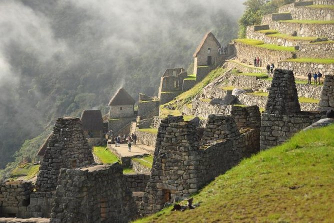 4-Day Lares Trek to Machu Picchu from Cusco - Day 2: Ipsayccocha Pass at 4,400 meters