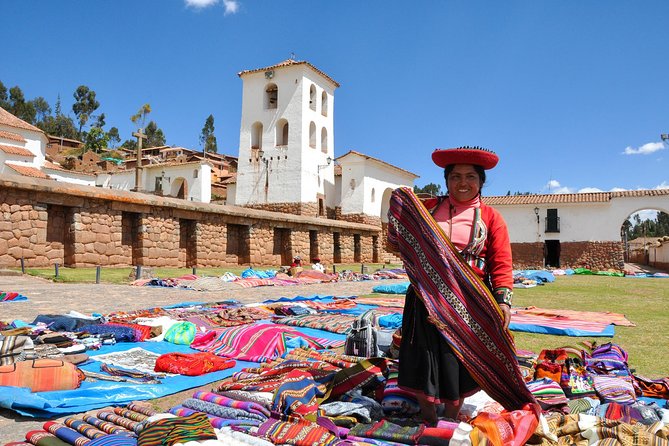 6-Day Machu Picchu Express Group Tour - Guides and the group experience