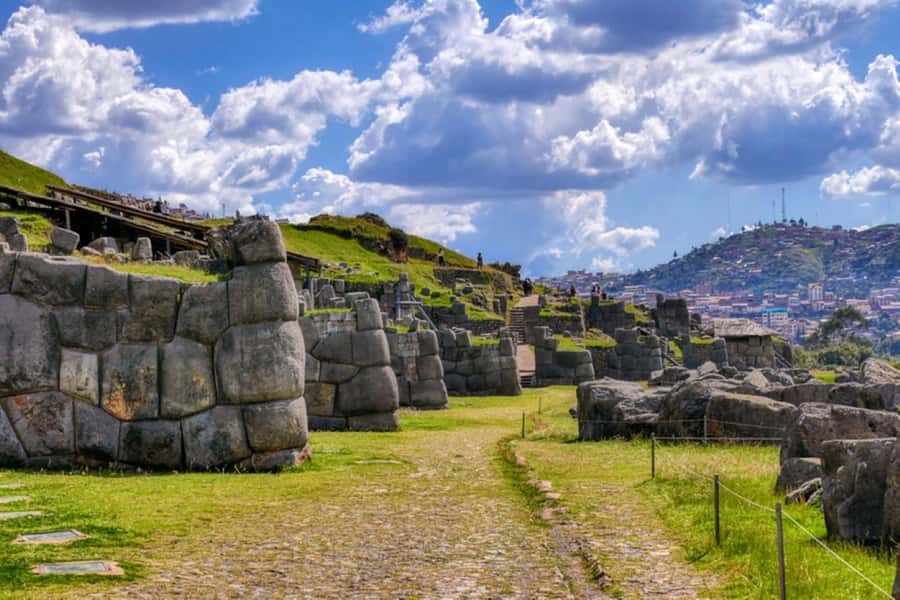 City Tour Cusco Qoricancha Sacsayhuaman y Tambomachay - Why this Cusco city tour works as an introduction