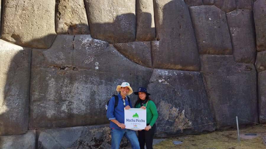 City Tour in Cusco - Qorikancha, where Inca gold met Spanish stone