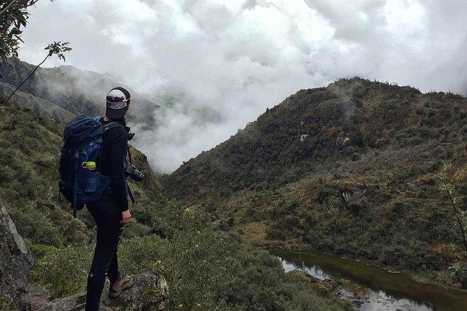 Classic Inca Trail 4 Days to Machu Picchu - Day three: Puyupatamarca, Runkuracay, and cloud forest