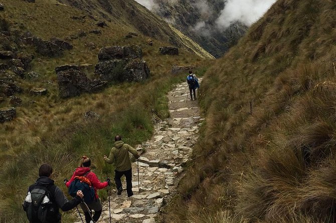 Classic Inca Trail 4 Days to Machu Picchu - Day four: entering through Inti Punku