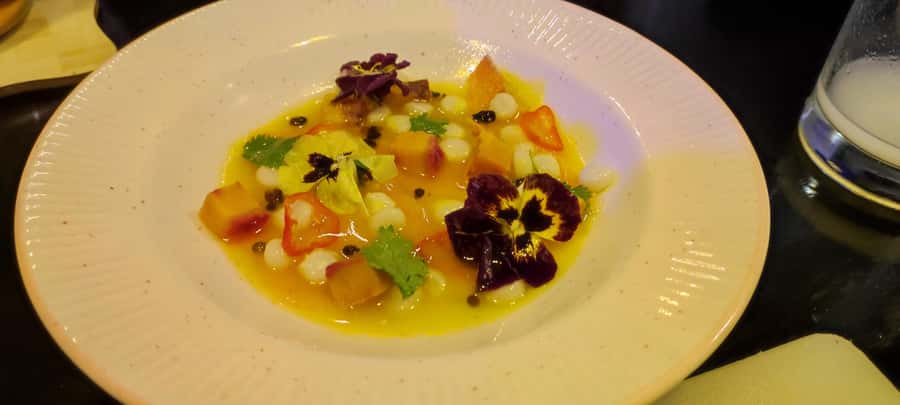 Cooking class and market tour with a local chef - The cooking room: clean, friendly and beginner-friendly