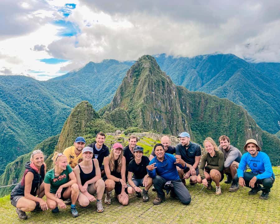 Cusco: 4-Day Lares Trek to Machu Picchu with Panoramic Train - Day one, from Calca to Blue Lagoon