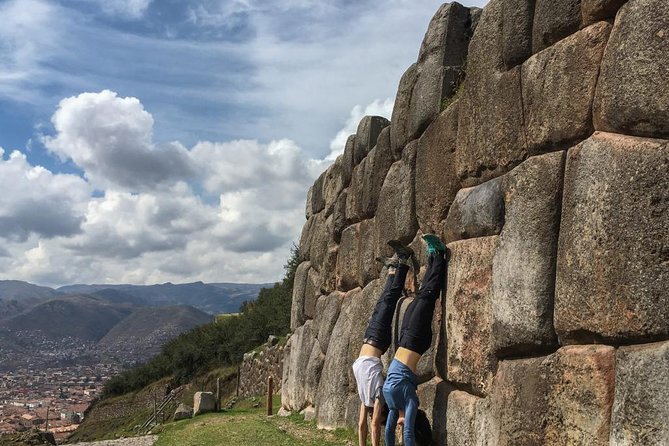 Cusco 4-Hour Private Tour Including Sacsayhuaman and Qenqo - What the private vehicle and four-hour schedule mean
