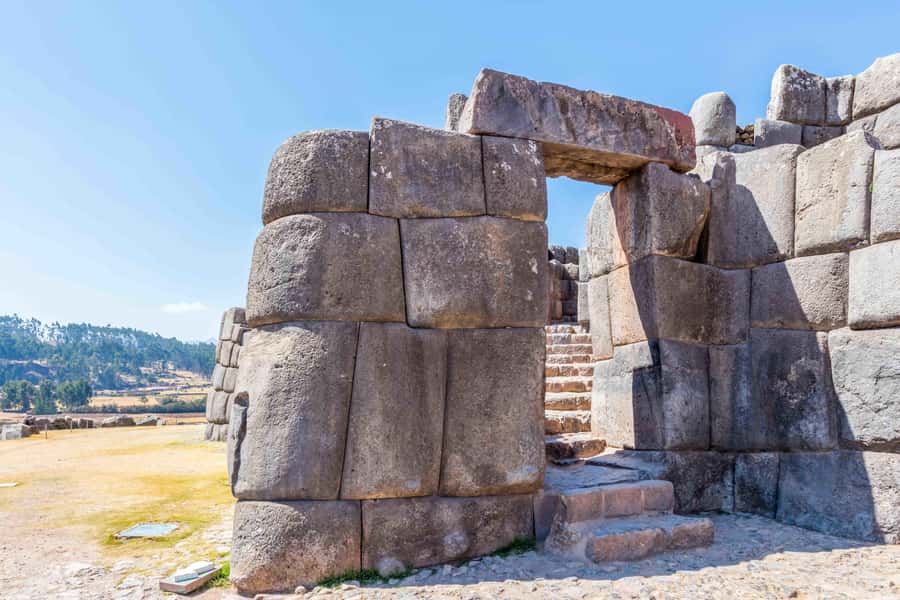 Cusco: City and Nearby Ruins 5-Hour Guided Tour - Puka Pukara, the final lookout
