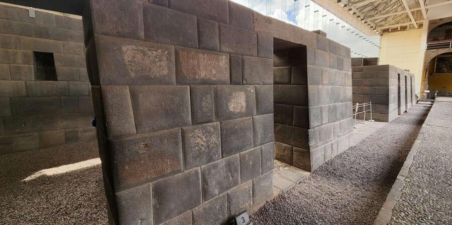Cusco: City Tour | Half-Day Tour to 4 Archaeological Sites - Puca Pucara and the road into the capital