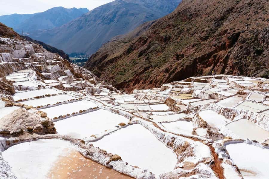 Cusco: Full-Day Sacred Valley and Maras Tour - Ollantaytambo rewards attention to stonework