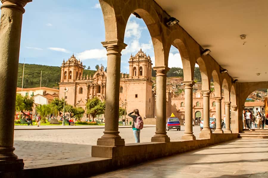 Cusco: Half-Day City and Nearby Archaeological Sites Tour - Coricancha, where Inca worship met Spanish construction