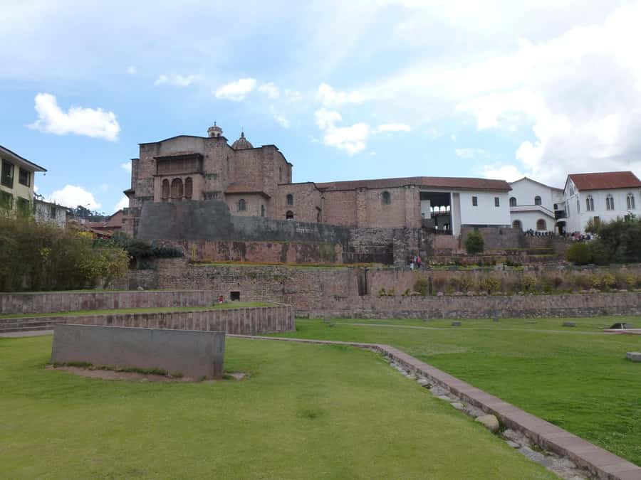 Cusco : Half-Day Explore Inca Ruins qoricancha sacsayhuaman - The ride to Sacsayhuaman