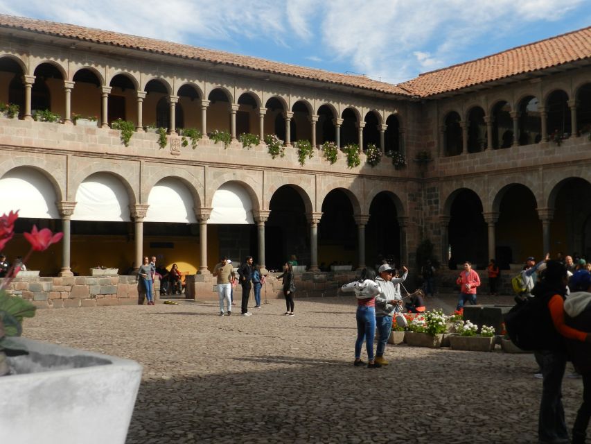 Cusco: Half-Day Historic City Tour - The craft center and the vicuña lesson