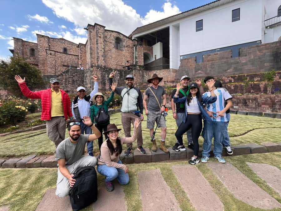 Cusco: Historical Guided City Tour with 4 Inca Ruins - The real price: $23 plus entrance fees