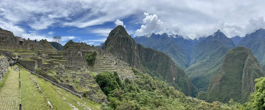 Cusco: Machu Picchu Day Trip with Train + Entrance ticket - Small details that make the day easier