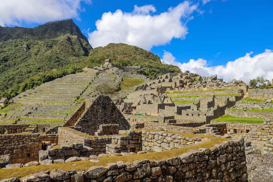 Cusco: One Day Tour to Machu Picchu with Train Transfers - Entering Machu Picchu with a two-hour guide