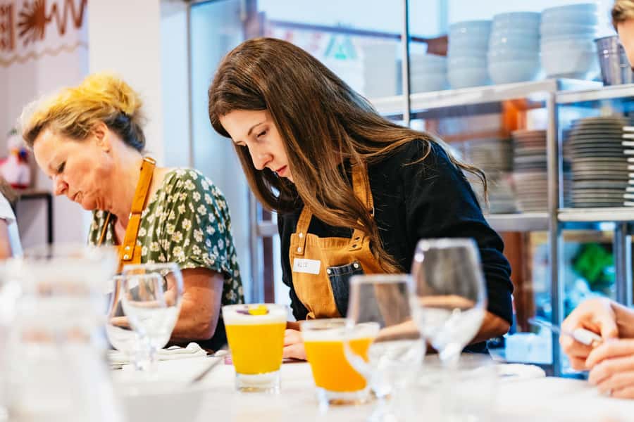 Cusco: Peruvian Cooking Class, Cocktails & Local Market Tour - How the teaching style affects the experience