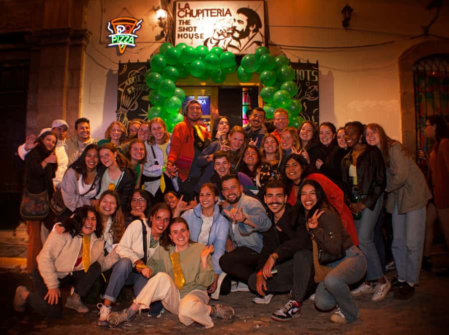 Cusco: Pub Crawl with Skip-the-Line Access and Drinks - Starting at the San Blas fountain