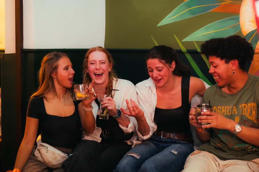 Cusco: Pub Crawl with Skip-the-Line Access and Drinks - What the hosts do well