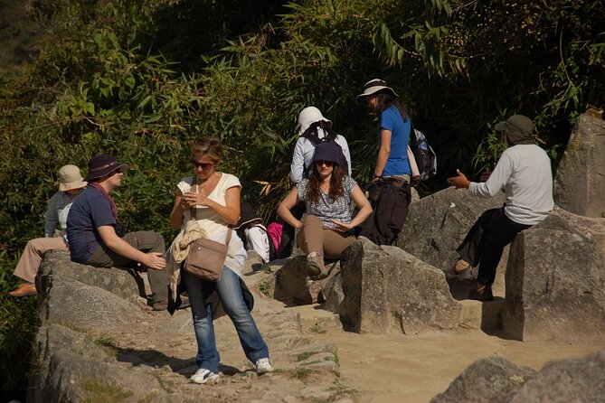 Cusco Sacred Valley and Machupicchu 4 Days - Accommodation, meals, and daily comfort