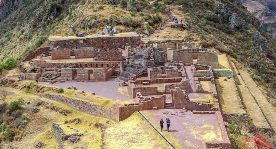 Cusco: Sacred Valley and Salt Mines Ending in Ollantaytambo - Urubamba Lunch and the Valley Below