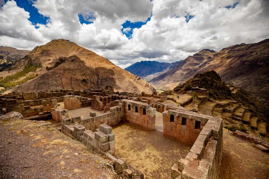 Cusco: Sacred Valley, Pisac, Ollantaytambo, Salt Mines Moray - Urubamba and the buffet lunch
