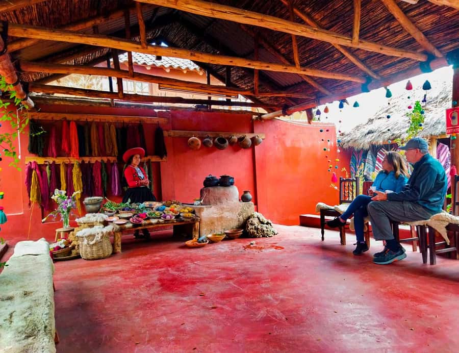 Cusco:Sacred Valley Pisaq,Ollantaytambo,Chinchero with Lunch - Who should book this day trip