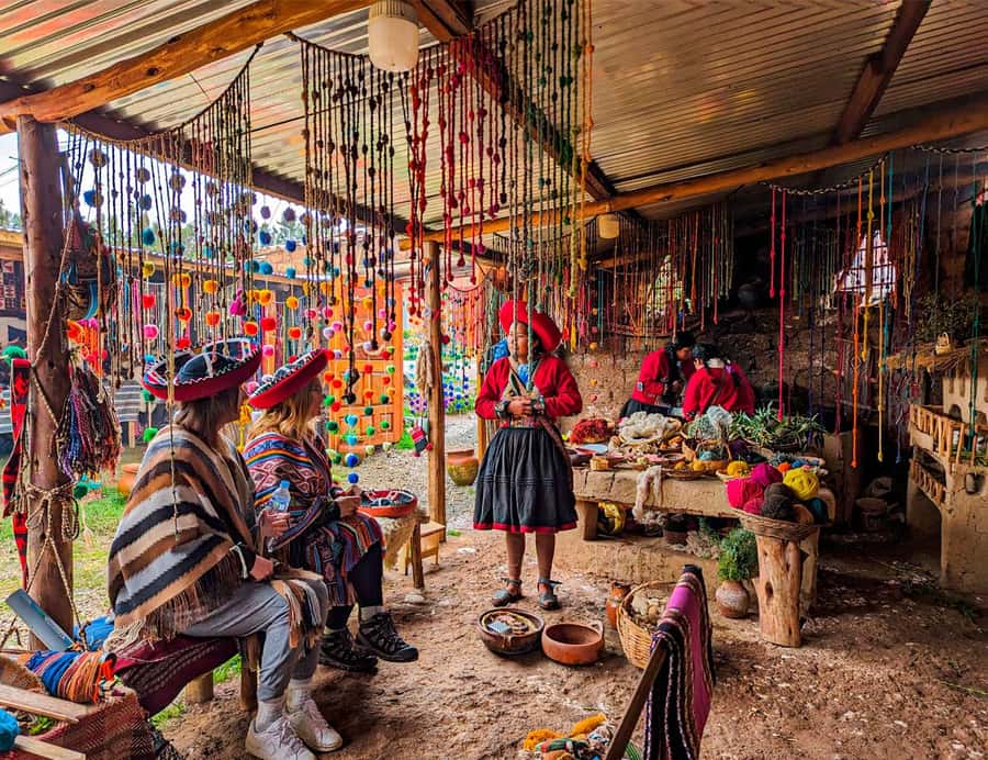 Cusco:Sacred Valley Pisaq,Ollantaytambo,Chinchero with Lunch - Chinchero links Inca terraces and Quechua tradition