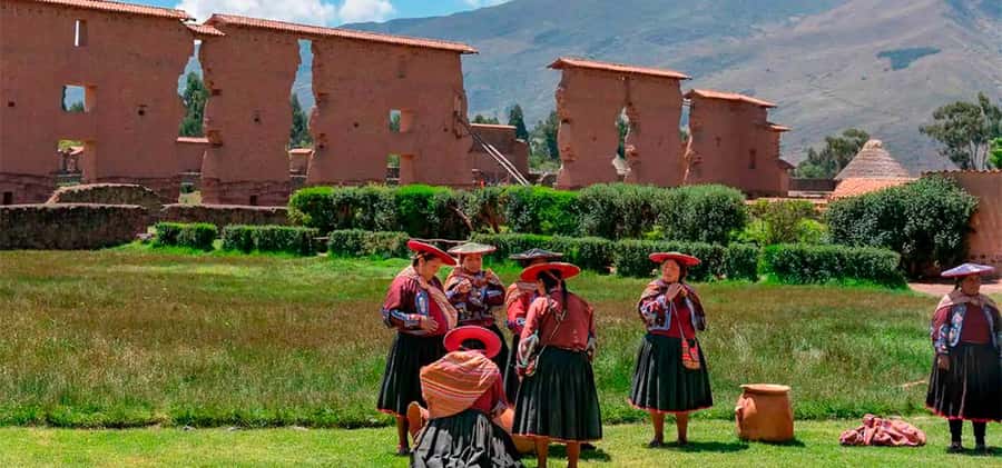 Cusco: Scenic Route of the Sun to Puno with Buffet Lunch - Who should book this route?