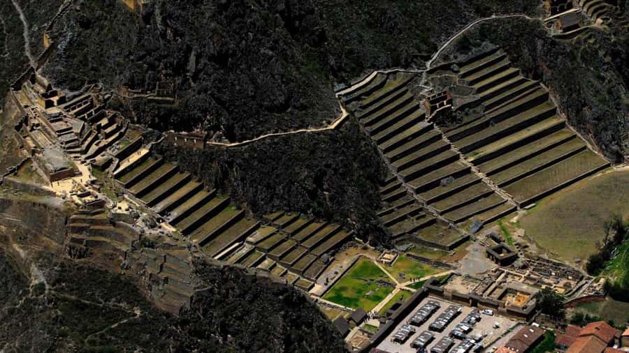 Cusco | Visit Maras, Moray, Chinchero, Pisac | Valle Vip - Maras adds working salt ponds to the route