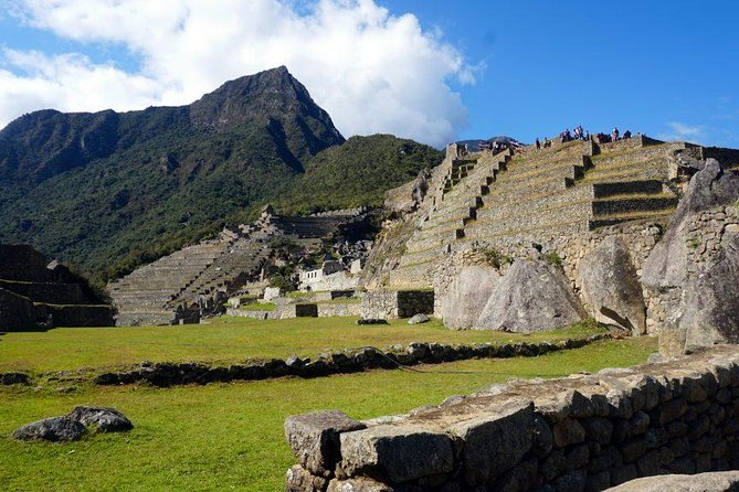 Epic Machu Picchu 2-Day Adventure by Car with Overnight Stay - Day one, from Cusco’s high country to Hidroelectrica