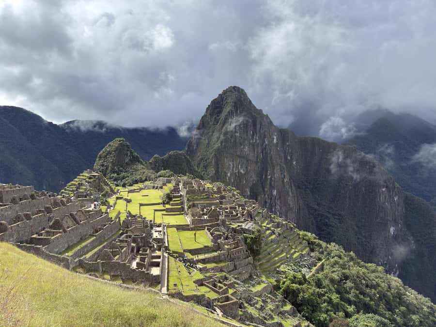 Excursion from Cusco to Machu Picchu + Entrance Tickets Incl - The long road from Cusco to Ollantaytambo