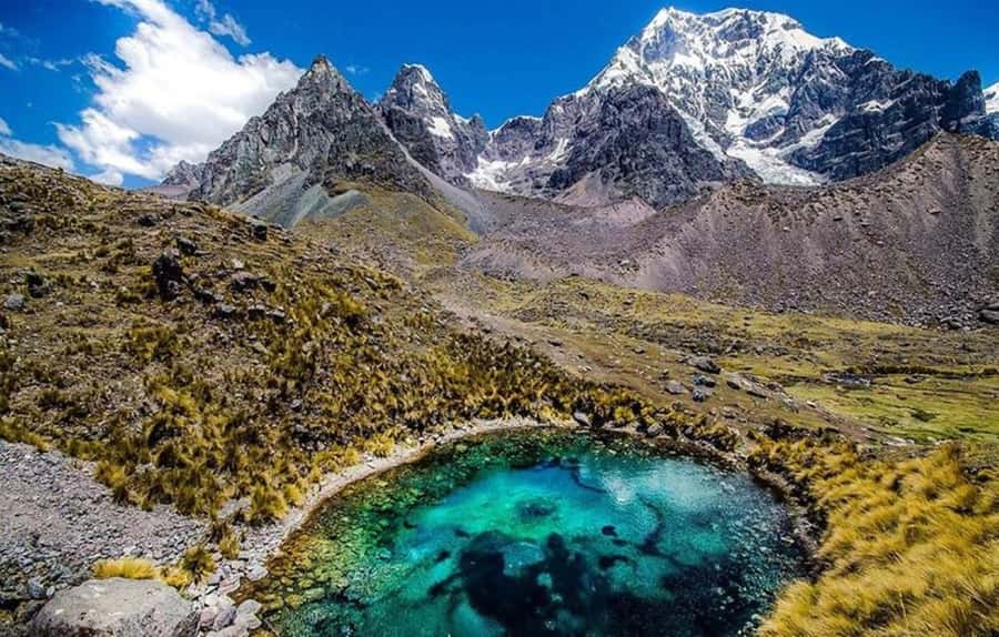 Excursion: Rainbow Mountain and Ausangate 7 Lagoons 2 days - Day one: from Cusco to Vinicunca