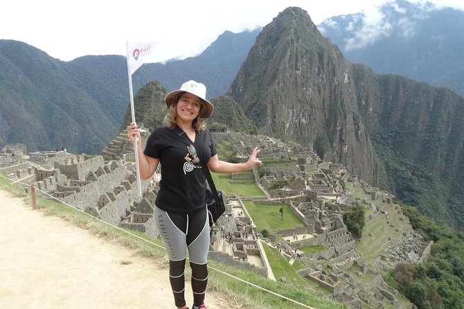 Excursion to Machu Picchu in 1 day from Cusco with Vogager Train Inca Rail - Aguas Calientes and the bus to the citadel