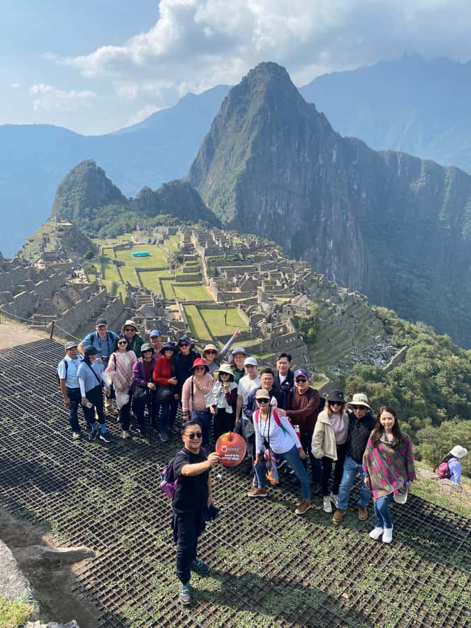 From Aguas Calientes: Machu Picchu guided tour with tickets - Key Points at a Glance