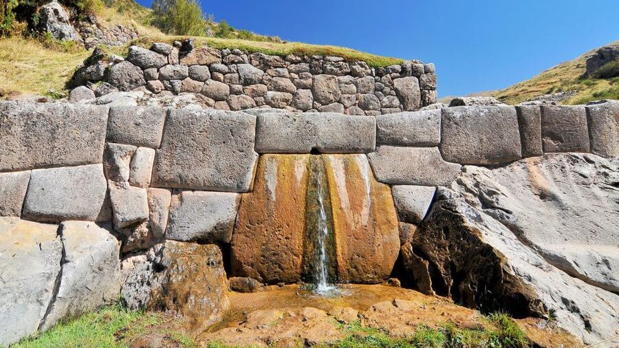 From Cusco: City tour 4 ruins + Qoricancha - Puca Pucara and the defensive network
