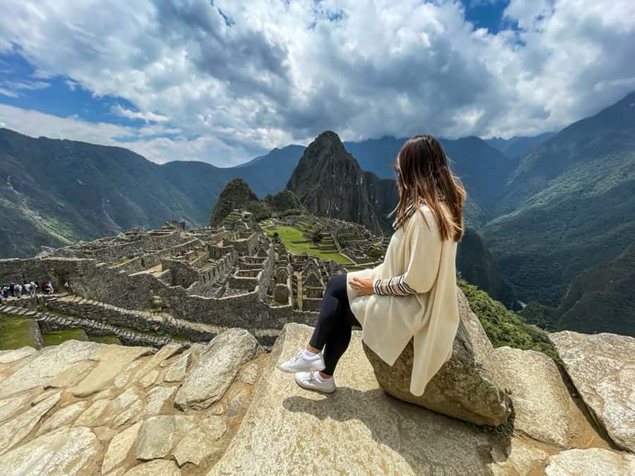 From Cusco: Full-Day Group Tour of Machu Picchu - Ollantaytambo to Aguas Calientes by panoramic train