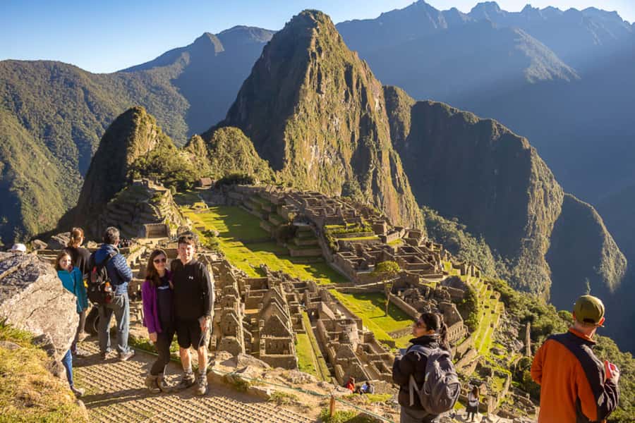 From Cusco: Full-Day Round-Trip Train Tour to Machu Picchu - Reaching Machu Picchu from Aguas Calientes