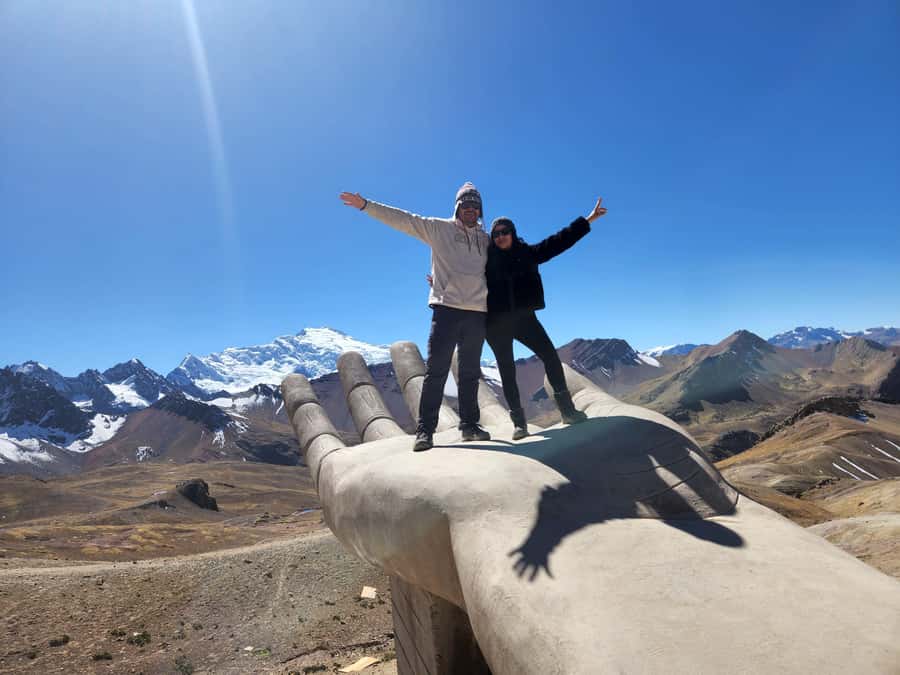 From Cusco: Full Day tour to Rainbow mountain and Red Valley - How hard is the hike?