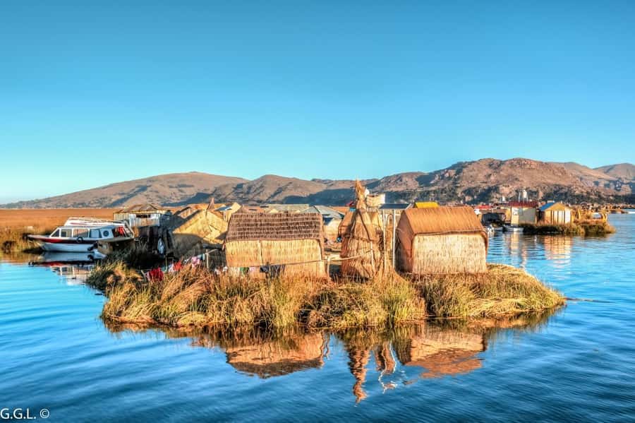 From Cusco: Lake Titicaca, Uros and Amantani by sleeper bus - Reaching the Uros floating islands
