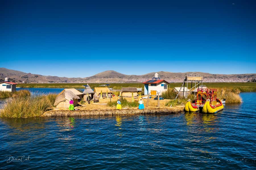 From Cusco: Lake Titicaca, Uros and Amantani by sleeper bus - Cruising across the lake to Amantani