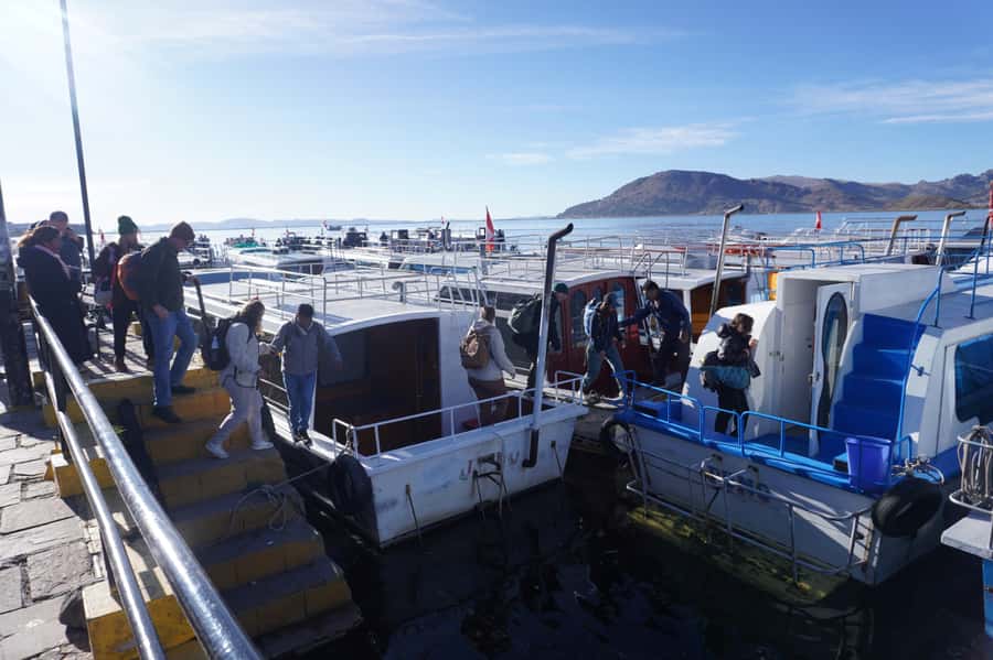 From Cusco: Lake Titicaca, Uros and Amantani by sleeper bus - Lunch with an Amantani family